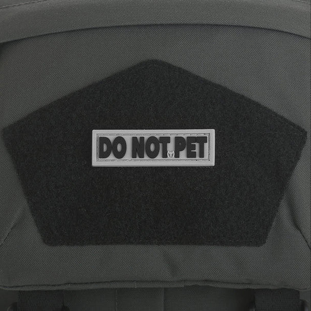 Maxpedition "Do Not Pet" Tactical Morale Patch